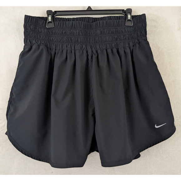 Nike Dri Fit sz 2X Shorts One Ultra High Waist 3" brief lined women black 0669 - Picture 1 of 4